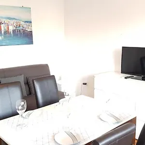apartman-kresnikova.primorje-gorskikotar.com/